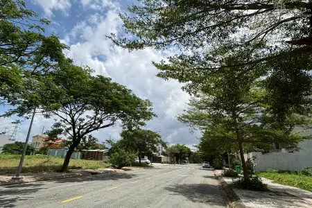 Đầu Tư Đất Nền Quận 7 Năm 2025 – Liệu Còn Là “Điểm Đến An Toàn”?