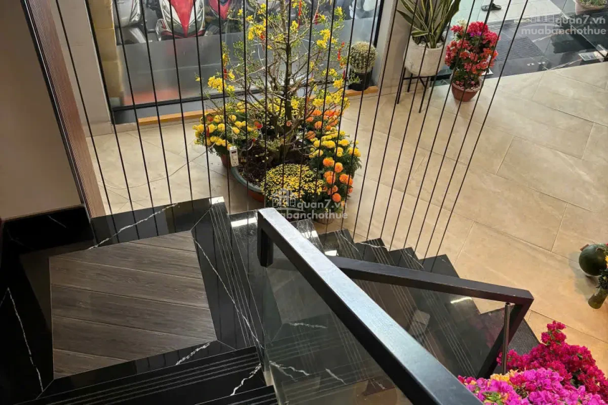 Bán Nhà Căn Hộ Dịch Vụ Quận 7 – 15 Phòng Thu Nhập Ổn Định 85 Triệu/Tháng
