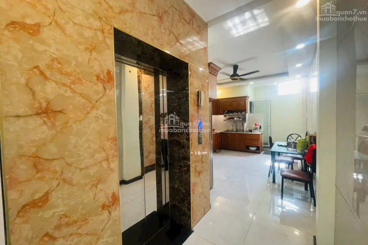 Nhà Mặt Tiền Kinh Doanh Vị Trí Đẹp Sát Phú Mỹ Hưng