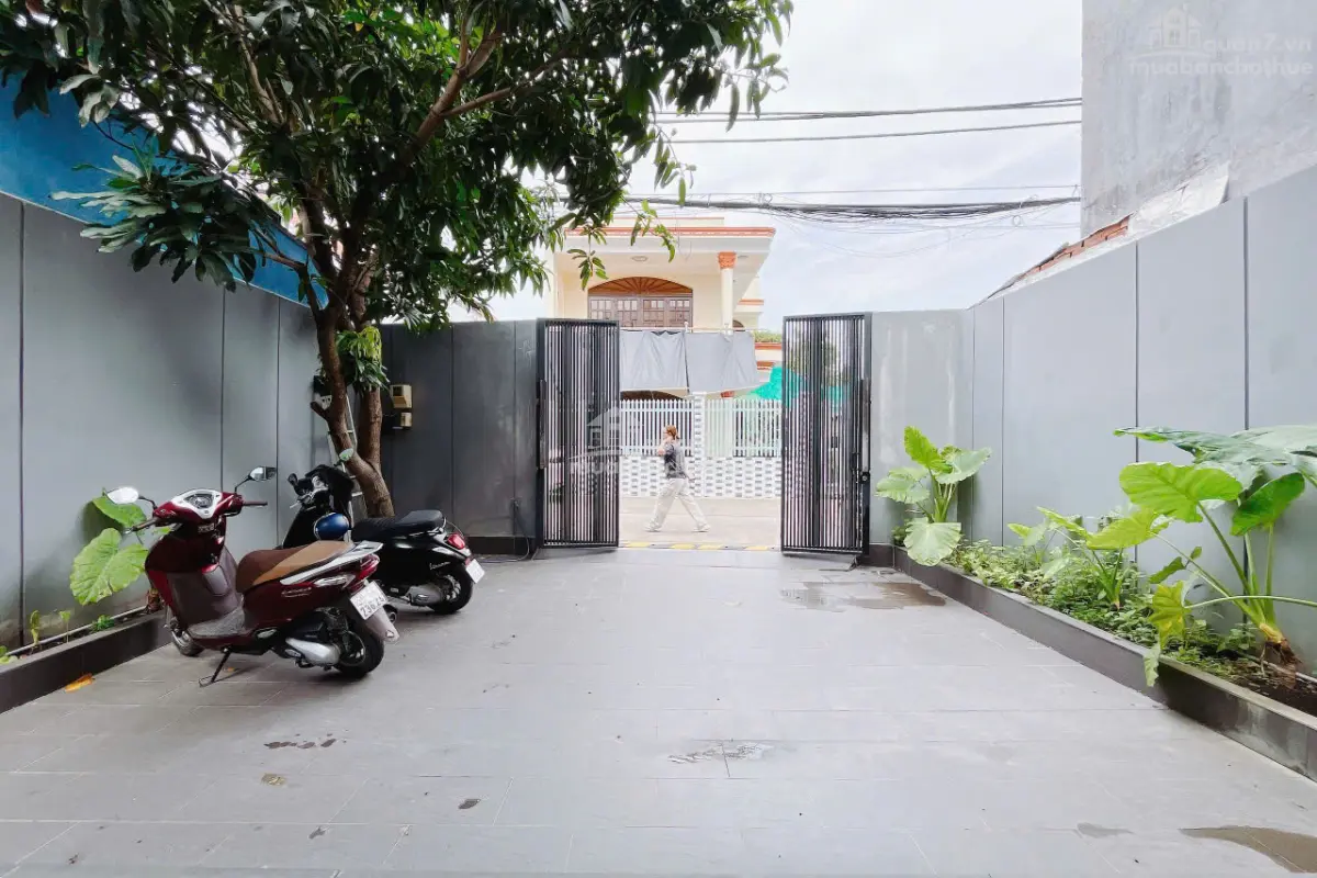 Villa Sân Vườn 2 Mặt Tiền 4 Mặt Thoáng Mát 3 Tầng Diện Tích 213M²