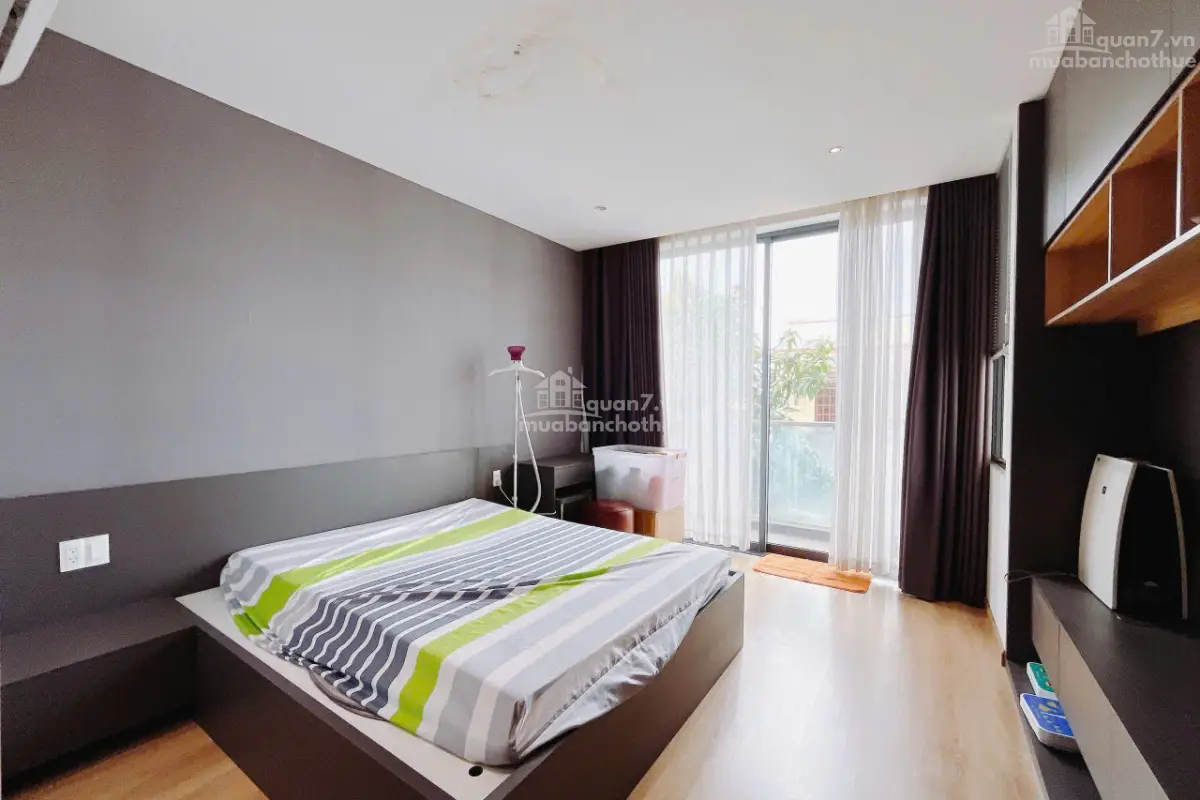 Villa Sân Vườn 2 Mặt Tiền 4 Mặt Thoáng Mát 3 Tầng Diện Tích 213M²