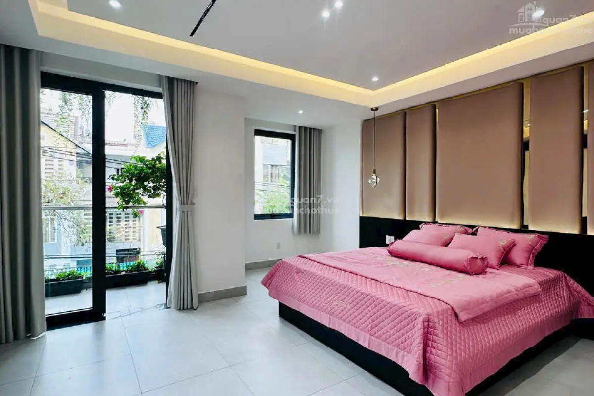 Nhà Phố  Full Nội Thất Đẹp Tại Đường Phạm Hữu Lầu Quận 7