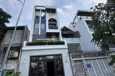 Nhà Phố View Sông - Khu Dân Cư Cao Cấp