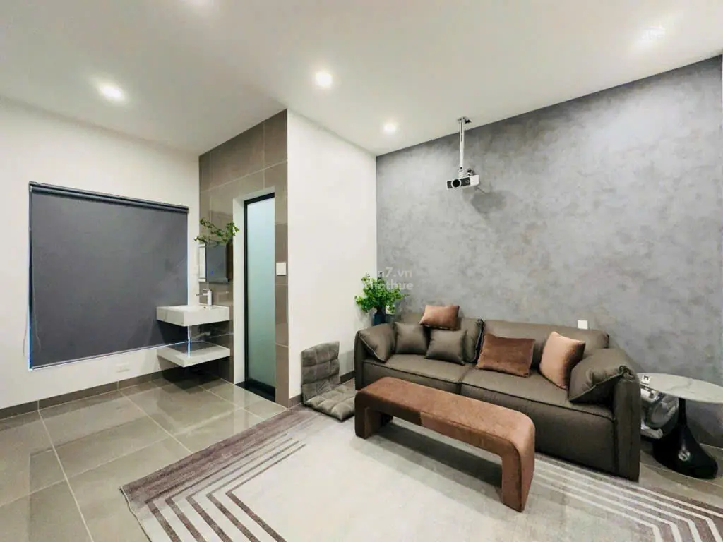 Bán Nhà Mặt Tiền Đường Lâm Văn Bền Quận 7 – Nhà Đẹp, Có Thang Máy, Full Nội Thất