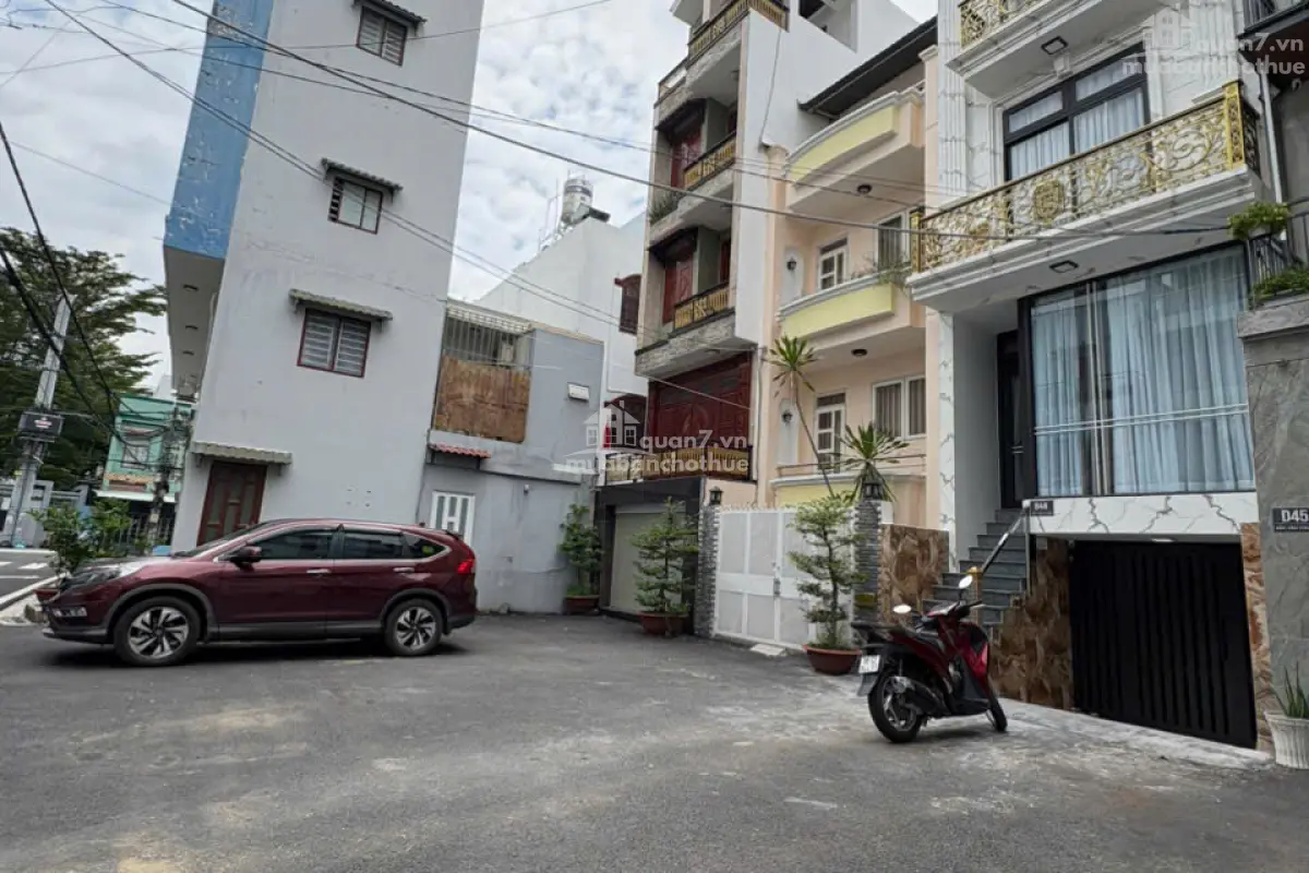 Nhà Đẹp - Full Nội Thất Gỗ Cao Cấp Có Sân Trước Rộng Rãi