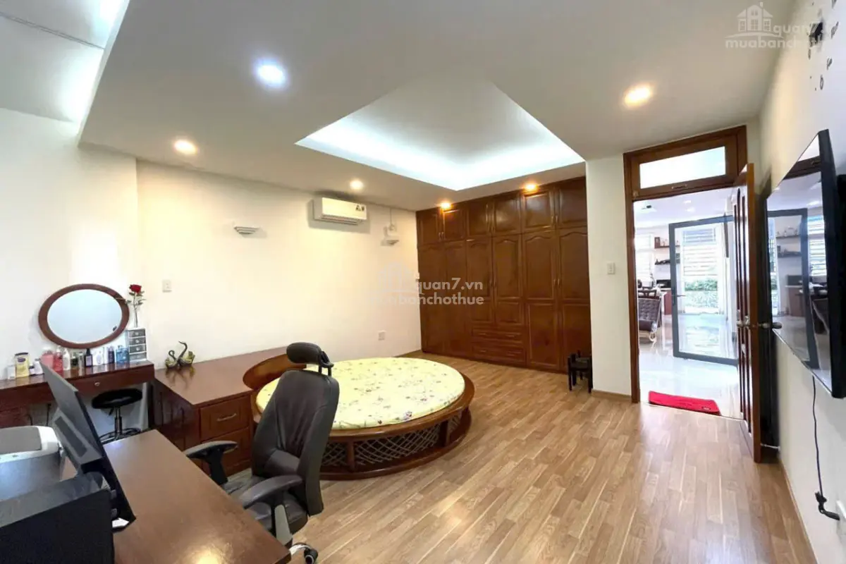 Nhà Phố Hiện Đại - Thiết Kế Sang Trọng