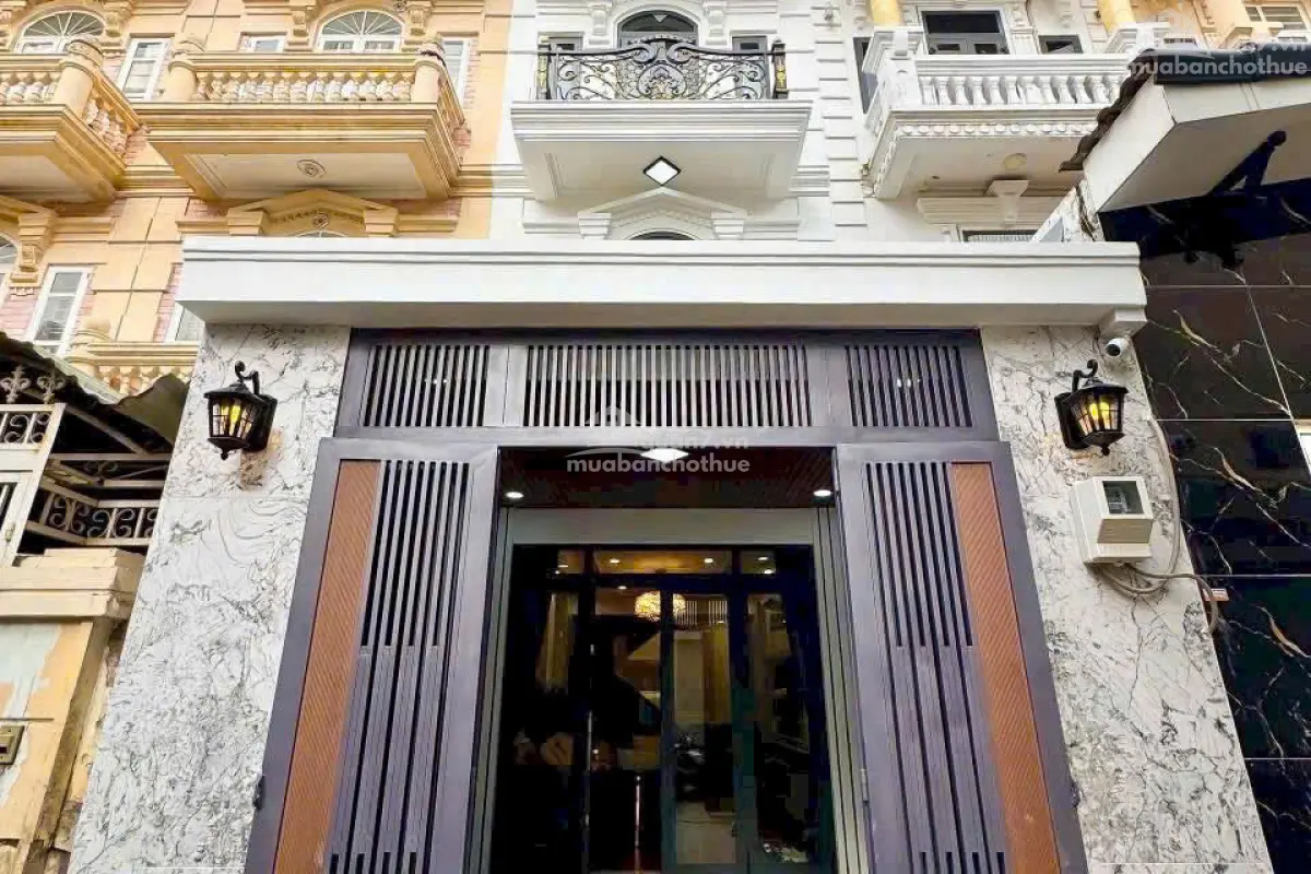 Nhà Phố Hiện Đại - Hẻm 4m Lý Phục Man