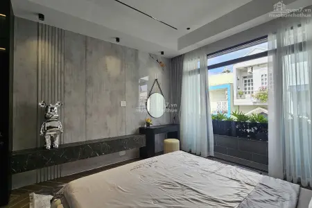 Nhà Phố Góc 2 Mặt Tiền - Xây Mới 100%