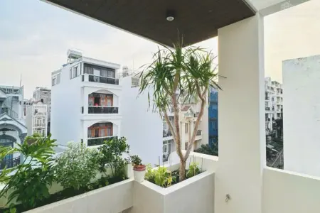 Bán Nhà Mặt Tiền Đường Lâm Văn Bền Quận 7 – Nhà Đẹp, Có Thang Máy, Full Nội Thất