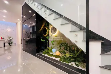 Bán Nhà Mặt Tiền Đường Lâm Văn Bền Quận 7 – Nhà Đẹp, Có Thang Máy, Full Nội Thất