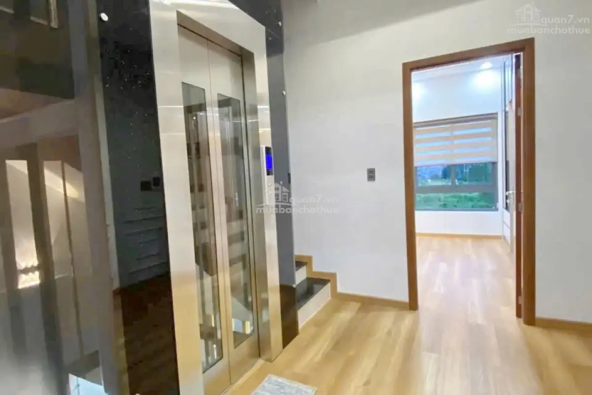Bán Nhà Mới 100% Có Thang Máy Đường Hoàng Quốc Việt, Quận 7