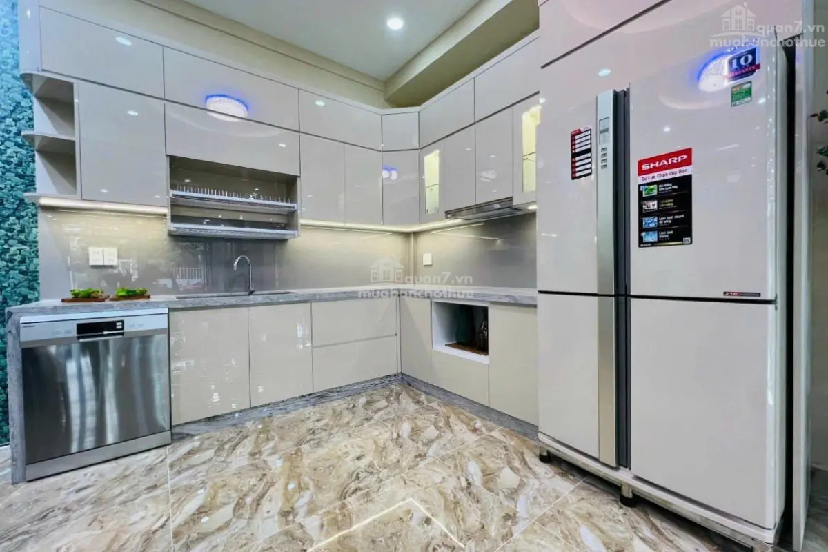 Bán biệt thự KDC Phú Thuận, Quận 7.