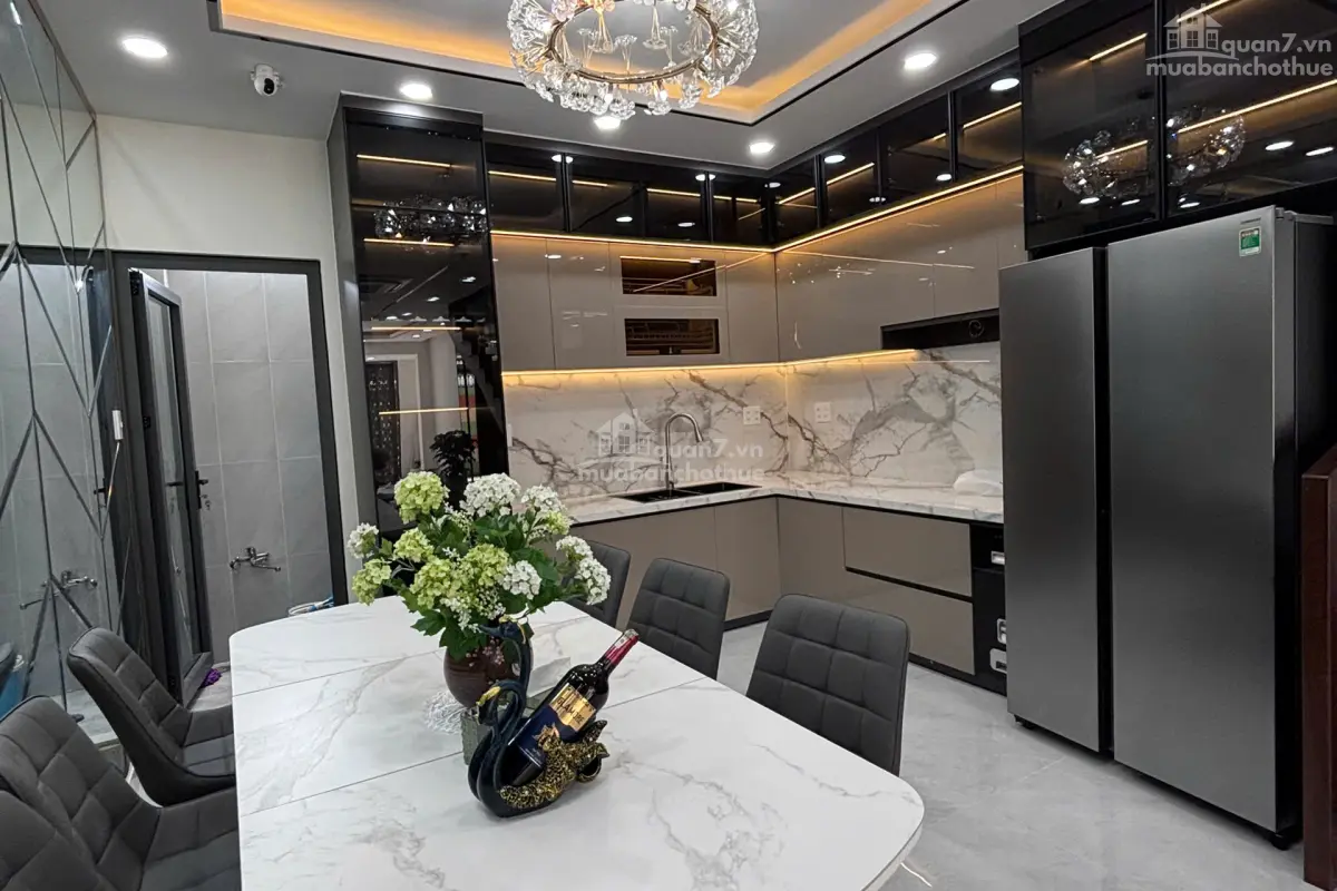 Bán Nhà Mặt Tiền Hẻm Chính - Cách Đường Nguyễn Thị Thập Chỉ 30m