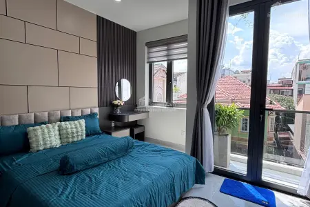 Bán Nhà Mặt Tiền Hẻm Chính - Cách Đường Nguyễn Thị Thập Chỉ 30m