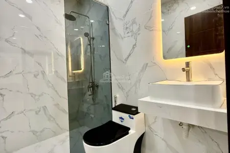 Bán nhà mặt tiền hẻm chính gần Nguyễn Thị Thập, Q7