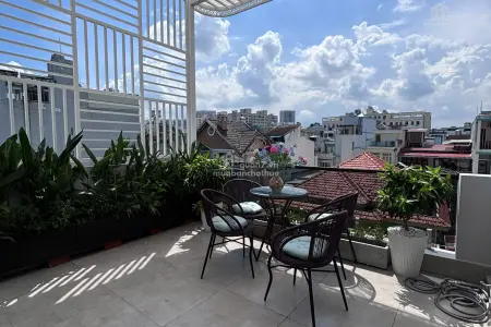 Bán Nhà Mặt Tiền Hẻm Chính - Cách Đường Nguyễn Thị Thập Chỉ 30m