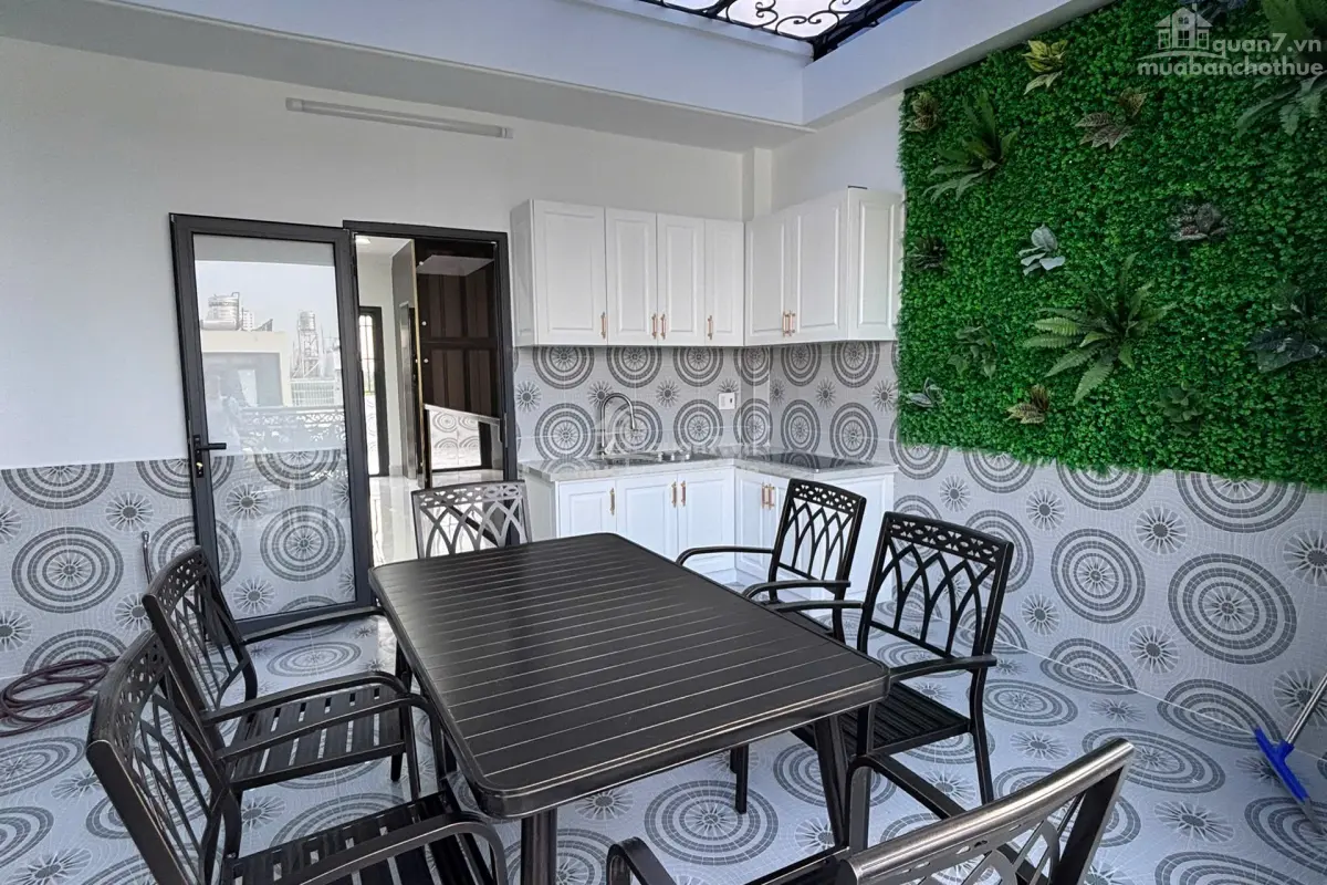 Bán Nhà Phố Thang Máy Quận 7 – View Công Viên Ven Sông – Cách Phú Mỹ Hưng 500m