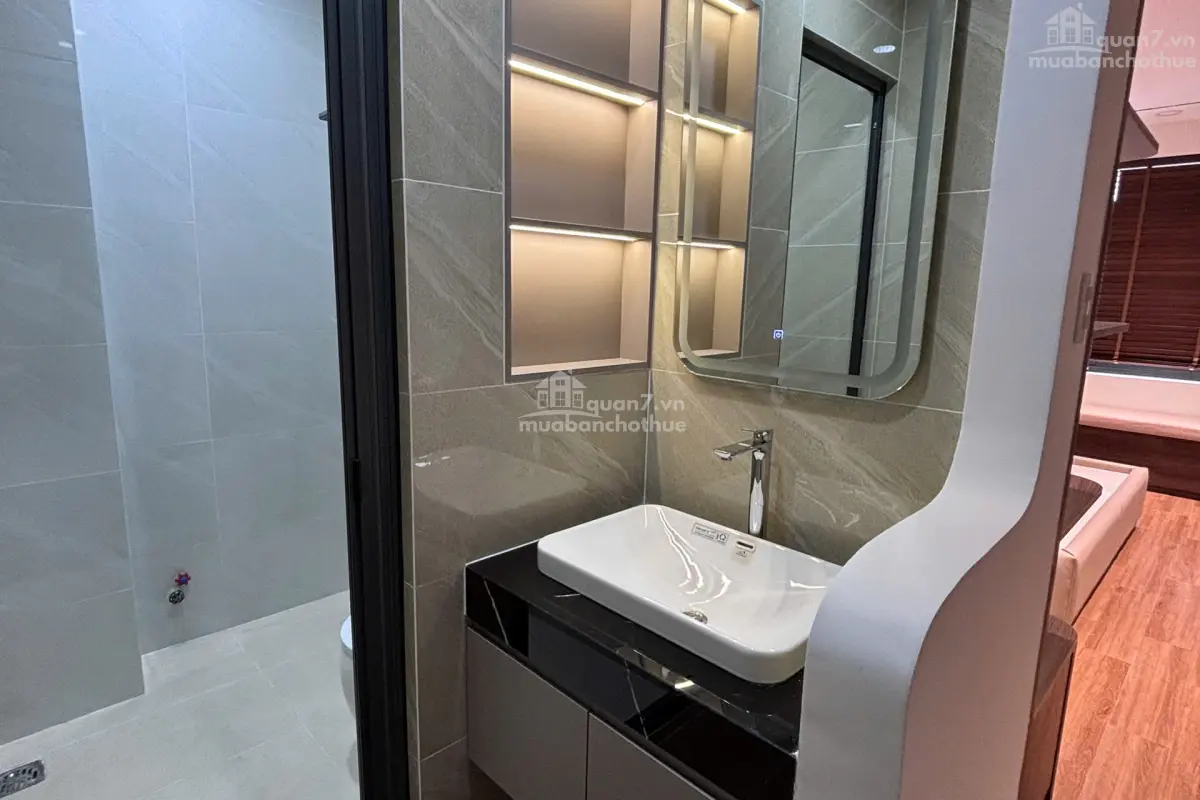 Bán Nhà 4 Lầu Có Thang Máy – Khu Cư Xá Ngân Hàng, Quận 7 – Full Nội Thất Cao Cấp