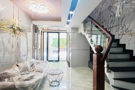 Bán Dãy 3 Căn Nhà Phố Hiện Đại Có Thang Máy – Đường Xe Hơi 20m