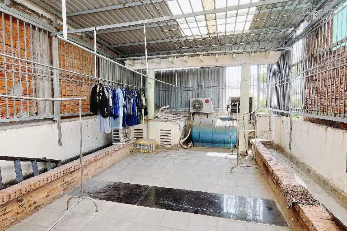 Bán Nhà Hẻm Xe Hơi Nguyễn Văn Quỳ Quận 7 – 4 Tầng, Diện Tích 4.5 x 27m, Giá 8.5 tỷ