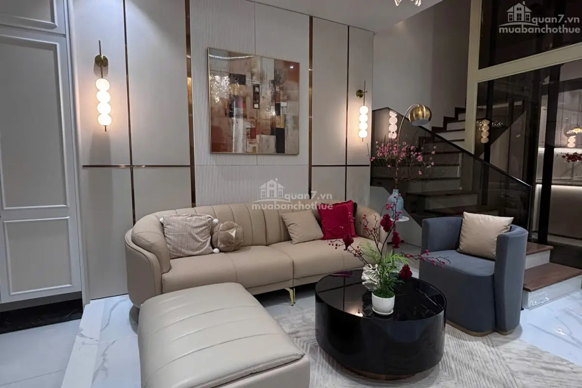 Bán Nhà Phố Có Thang Máy Sát Phú Mỹ Hưng Quận 7 – 5x18m, Full Nội Thất, Giá 18.5 Tỷ