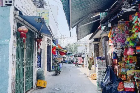 Bán Nhà Hẻm Xe Hơi Nguyễn Văn Quỳ Quận 7 – 4 Tầng, Diện Tích 4.5 x 27m, Giá 8.5 tỷ