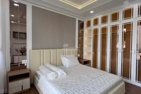 Bán Nhà Đẹp Khu Cư Xá Ngân Hàng Quận 7 – Nhà Có Thang Máy, Full Nội Thất, Ở Ngay