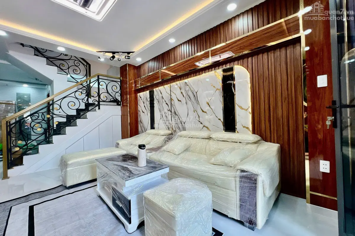 Nhà Hẻm Xe Hơi Nguyễn Văn Quỳ