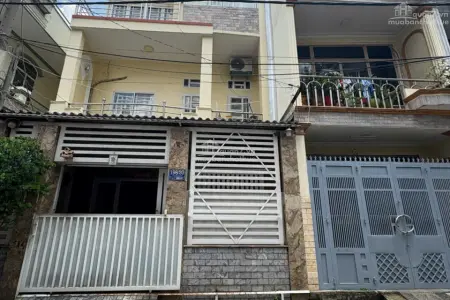 Bán Nhà Hẻm 7m Trung Tâm Quận 7, Cách Quận 1 Chỉ 3km